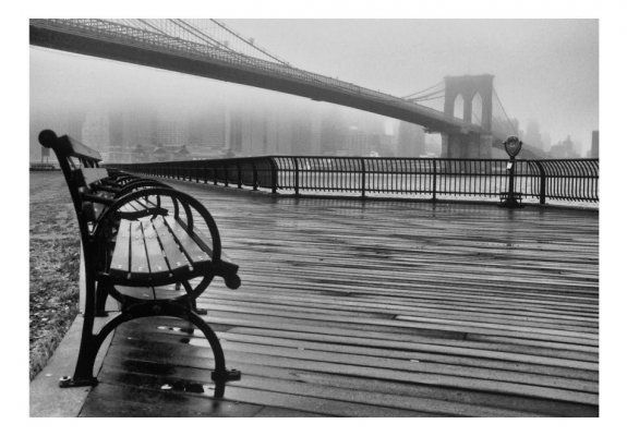 Fototapeta - A Foggy Day on the Brooklyn Bridge